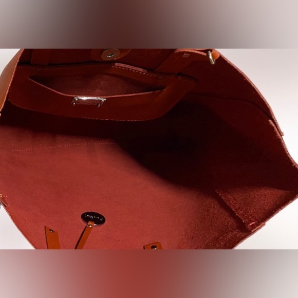 PULICATI Red Saffiano Genuine Italian Leather Large Shopper Tote Bag with Strap - Picture 6 of 14